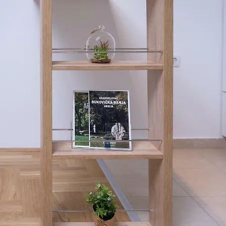 Perla Lux * 阿然德洛维克